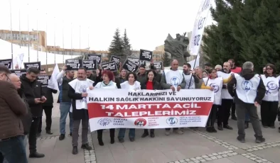 Ankara Tabip Odası, Sağlık Çalışanlarının Sorunlarını Dile Getirmek İçin Eylem Yaptı