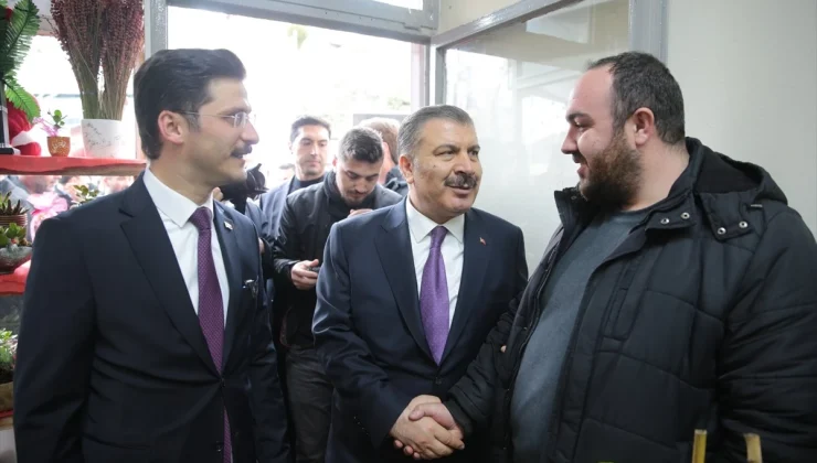 Sağlık Bakanı Koca, Yan Dal Uzmanlığı İçin Mecburi Hizmet Düzenlemesi Yapılacağını Açıkladı