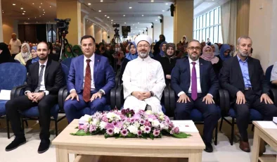 Diyanet İşleri Başkanı Ali Erbaş: Şehitlerimizin huzur içinde uyuması için birliğimiz her zaman en üst seviyede olmalı