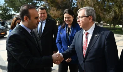 Sanayi ve Teknoloji Bakanı Kacır: Ülkemize Asırlık Demokratik Haklar ve Kalkınma Atılımları Kazandırdık