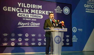 Yıldırım’da Gençlik Merkezi Hizmete Açıldı