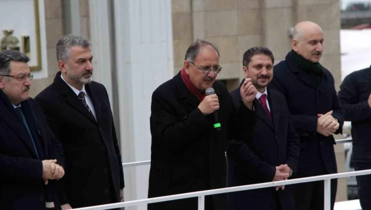 Çevre Bakanı Özhaseki: Türkiye’nin kusurları fitne örgütleri ve depremsellik