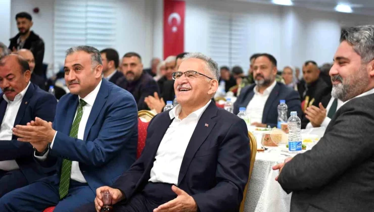 Başkan Büyükkılıç, Develi’de düzenlenen iftar programına katıldı