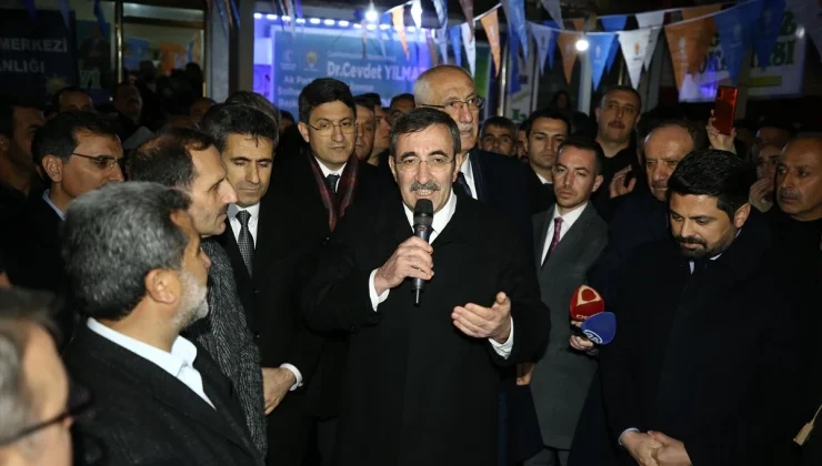 Cumhurbaşkanı Yardımcısı Cevdet Yılmaz: Sorunumuz Enflasyon