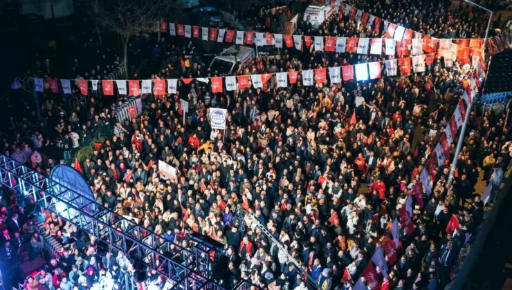 Kuşadası Belediye Başkanı Ömer Günel Hacıfeyzullah Mahallesi’nde Miting Yaptı