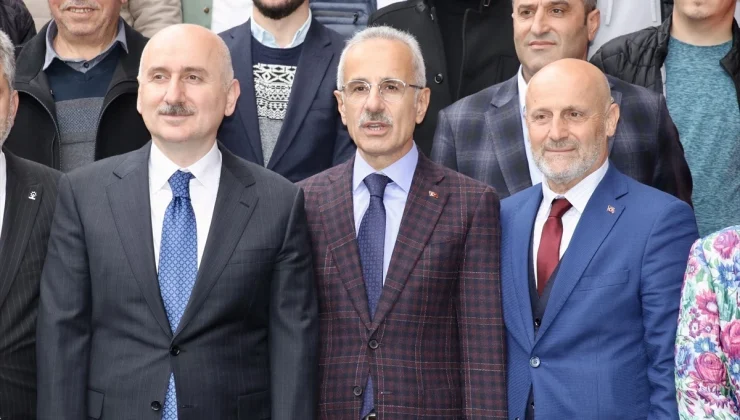 Ulaştırma ve Altyapı Bakanı Abdulkadir Uraloğlu: ‘Türkiye’de hiçbir ayrım yapmaksızın hizmet etmeye devam edeceğiz’