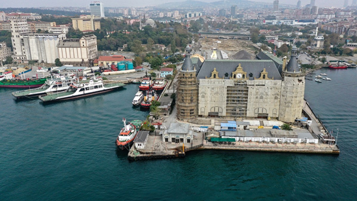 Mehmet Nuri Ersoy: Haydarpaşa AVM olmayacak