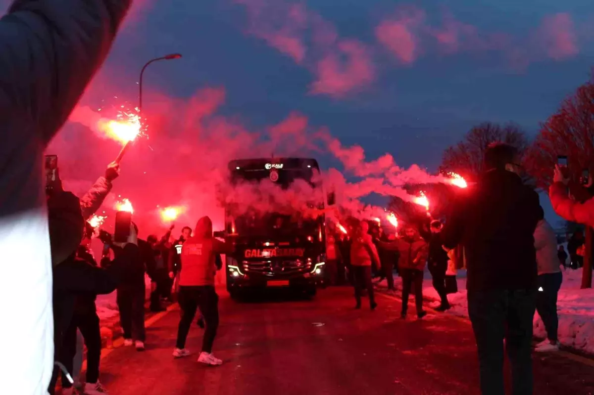 Galatasaray, Sivas’a Özel Karşılama ile Geldi